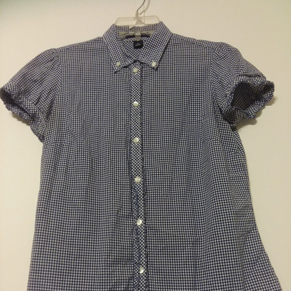 Gap Short Sleeve Button Up